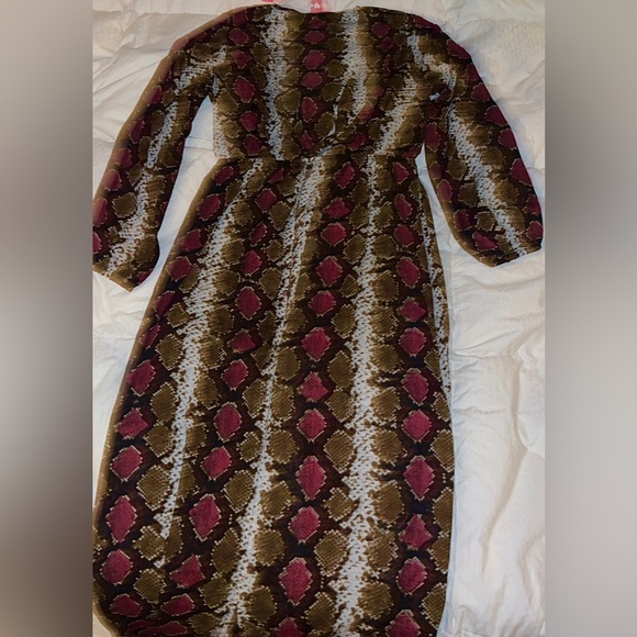 Western Dress - Picture 2 of 2